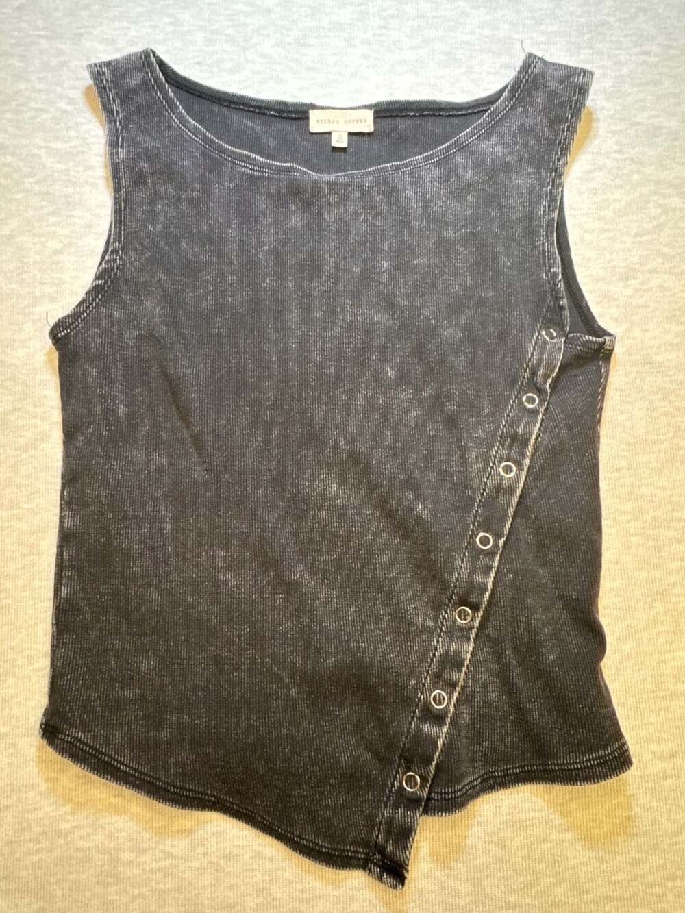 Gilded Intent Women's Acid Wash Ribbed Tank Top Diagonal Buttons Size S Black